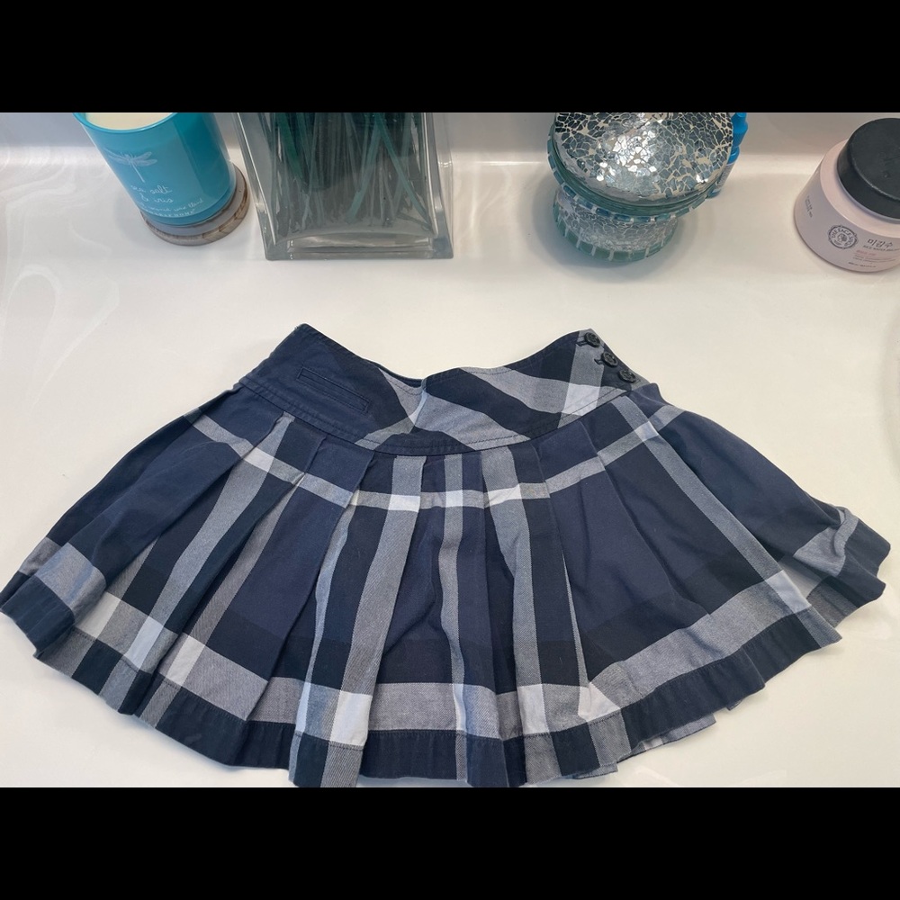 Burberry girl skirt size 6